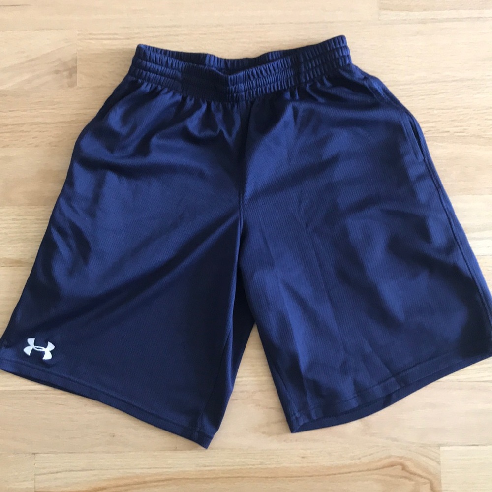 Men Under Armor Navy Shorts